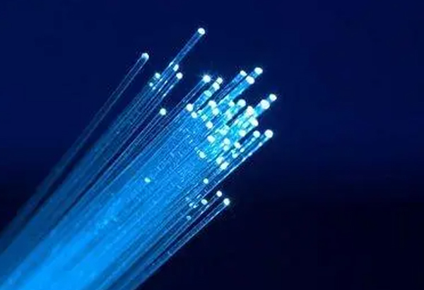 AT&T：到2023年將投資約480億美元，以擴(kuò)大光纖互聯(lián)和5G無線服務(wù)