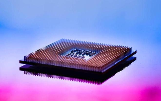 分銷Infineon工業(yè)微控制器、汽車微控制器（MCU）