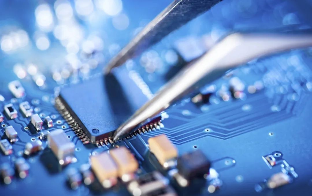 專業(yè)收購XILINX、APPLE、ALTERA、AD、MAXIM、ST、TI、ATMEL、NXP芯片