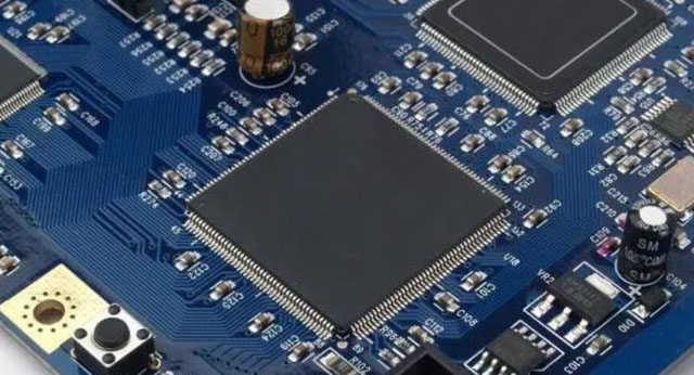 長(zhǎng)期收購(gòu)放大器 IC：收購(gòu)運(yùn)算放大器，可變?cè)鲆娣糯笃?(VGA)，射頻放大器，差分放大器