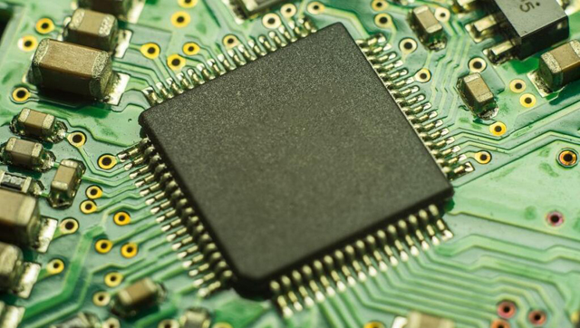 收購【Intel】現(xiàn)場可編程門陣列：Stratix IV FPGAs、SoC FPGAs、Cyclone 10 FPGAs、Arria FPGAs